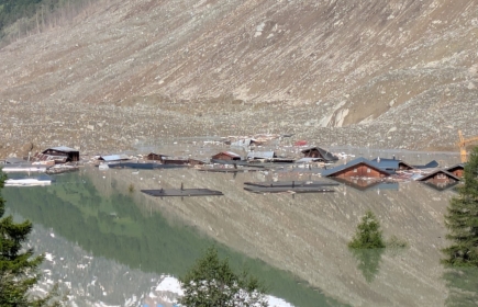 Das Dorf Blatten im Wallis steht nach einem Felssturz grösstenteils unter Wasser